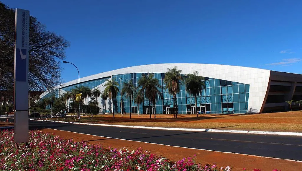 Flat Particular Marizienne Athos Bulcao 8 0*, Brasilia Brazil
